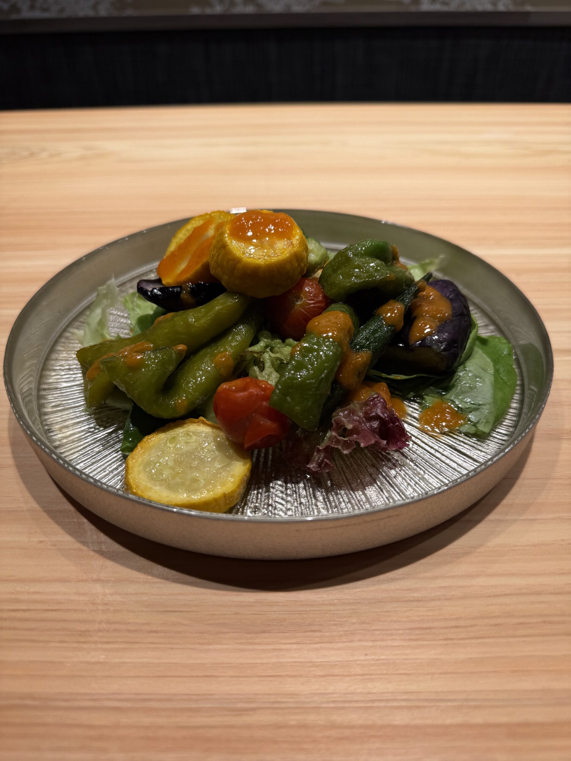 一歩の有機野菜サラダ